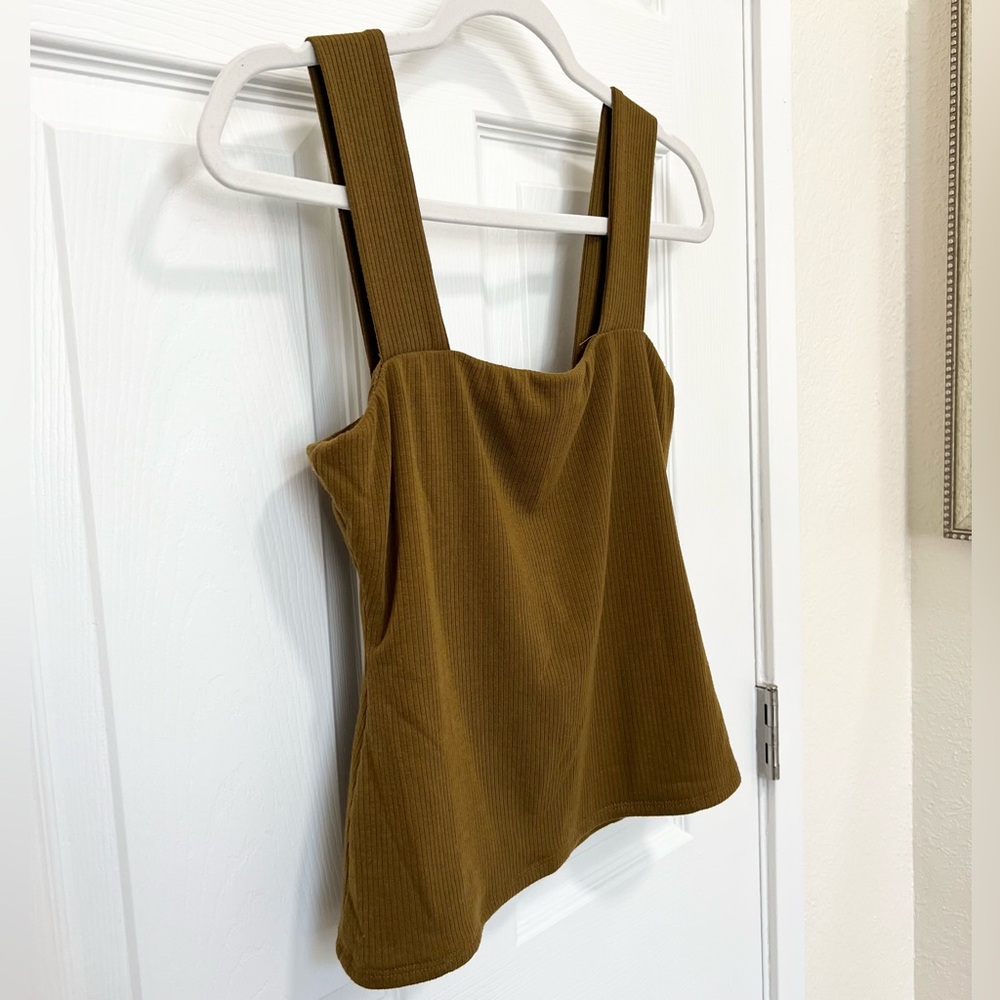 Wide Strap Ribbed Tank - Picture 2 of 2